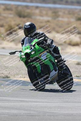 media/Oct-02-2025-Racers Edge (Thu) [[2c91cb6ab3]]/3-B Group/Session 3-Turn 16 (12pm)/